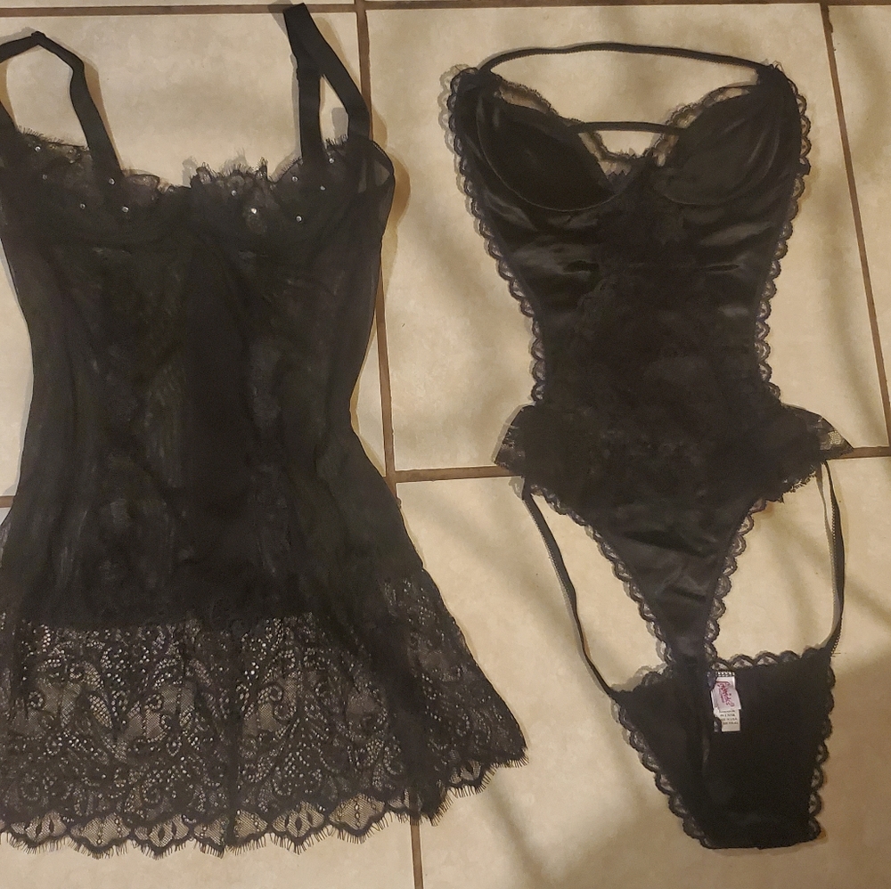 Two Vintage Gorgeous Black Lace Fredericks of Hol
